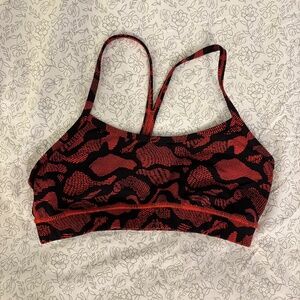 Lululemon Flow Y Bra Nulu Light Support